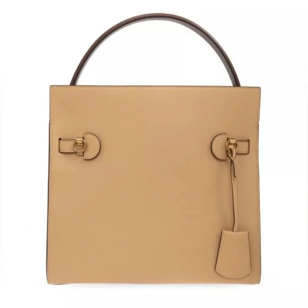 Tory Burch Lee Radziwill Beige